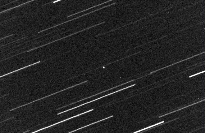 Asteroid 2016 VA terbang melewati Bumi dalam jarak dekat yang menakutkan 
