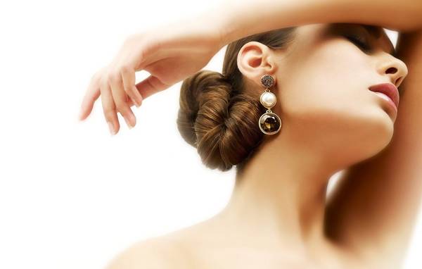 mengapa kehilangan anting-anting 
