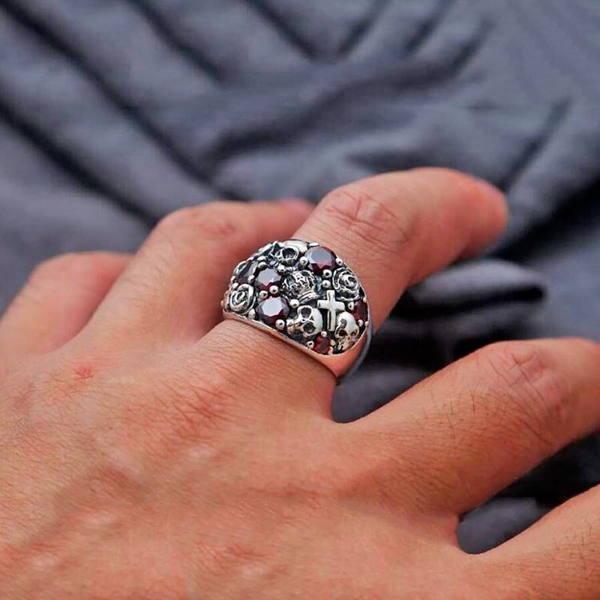 cincin di tangan 