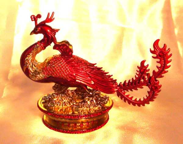 Patung Phoenix 
