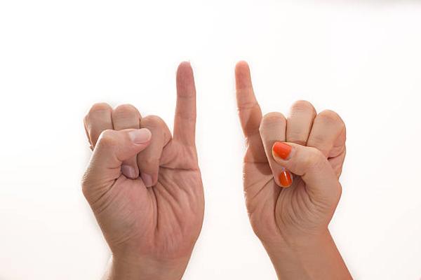 gatal pinky 