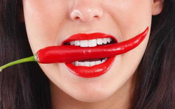 bibir gatal 