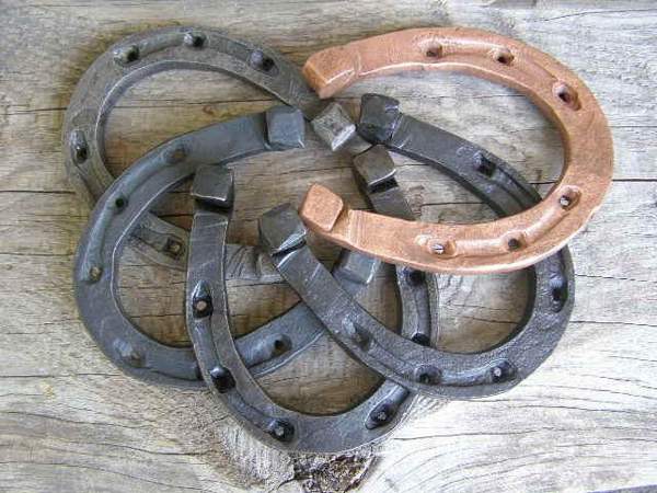 cari tapal kuda lama 