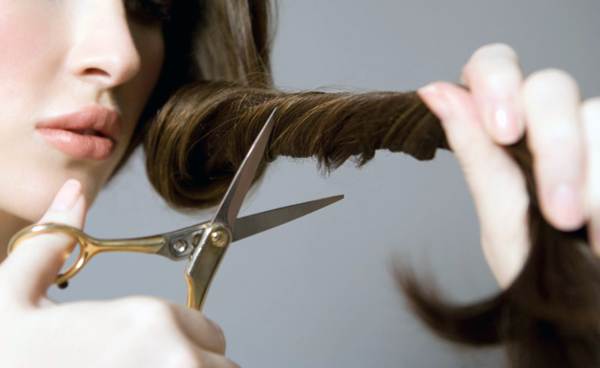 bolehkah saya memotong rambut saya sendiri 
