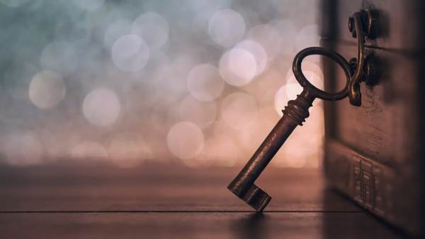 pertanda jatuh kunci 