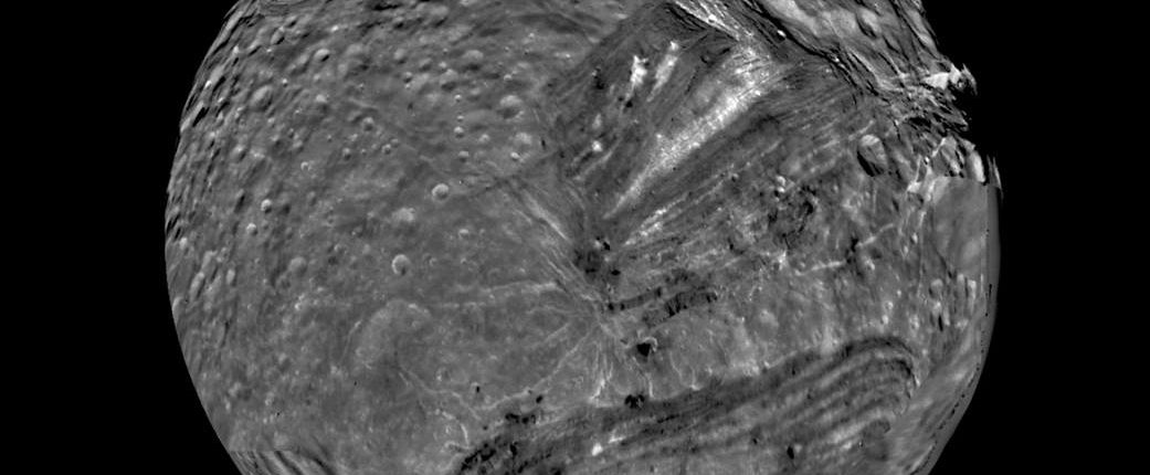 NASA menerbitkan foto satelit Uranus setelah pemprosesan terakhir 