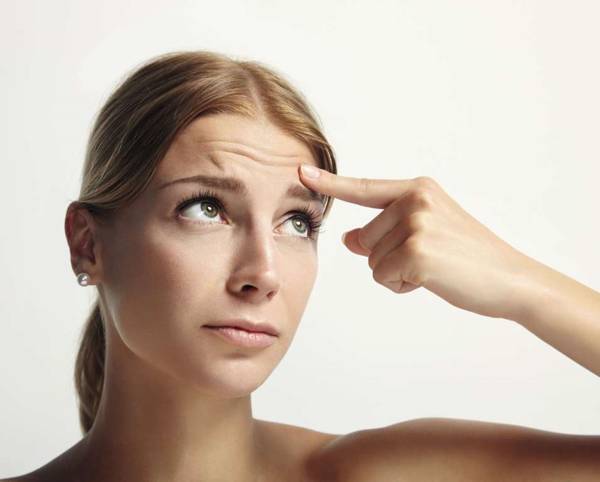 Jerawat di dahi - makna pertanda