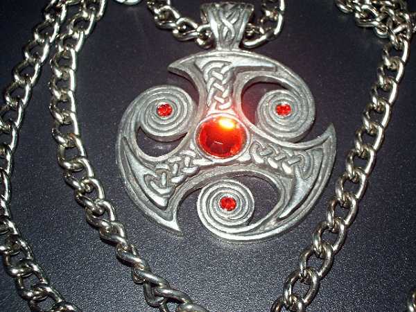 Jimat Trefot Jimat Trefot