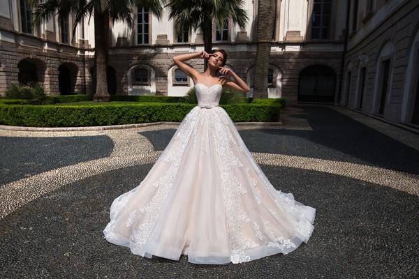 pakaian perkahwinan buku impian 