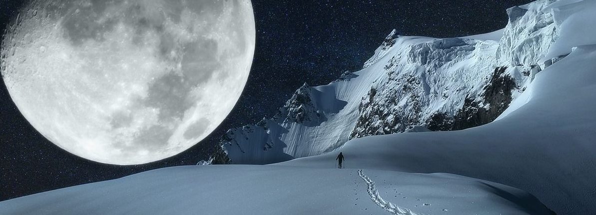 Hujung minggu ini kita akan menyaksikan 'Snow Supermoon'.  Inilah maksudnya 