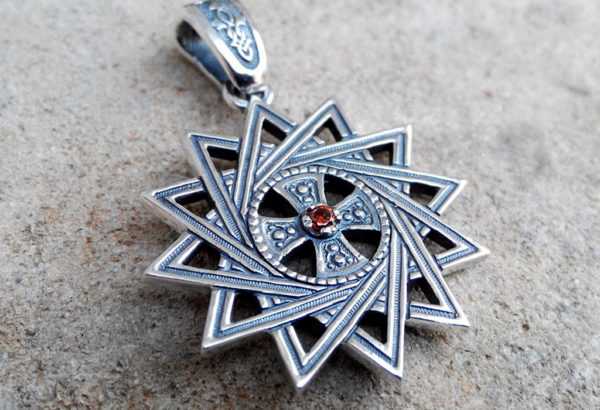 Amulet Bintang Ertsgamma 